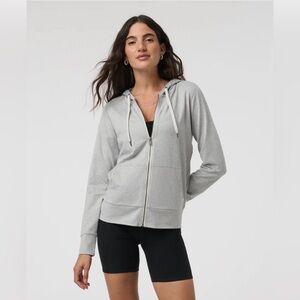 Vuori Halo Performance Hoodie 2.0 Pale Grey Heather